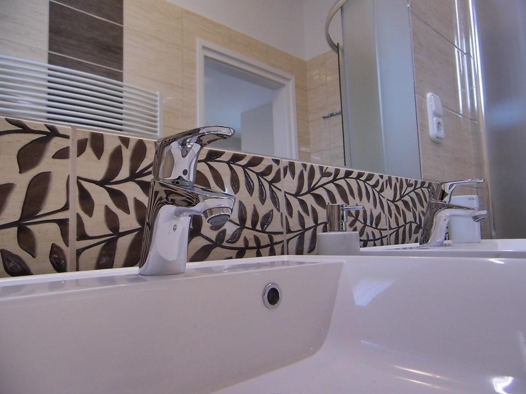 Alfa Apartman Sárvár 객실 사진